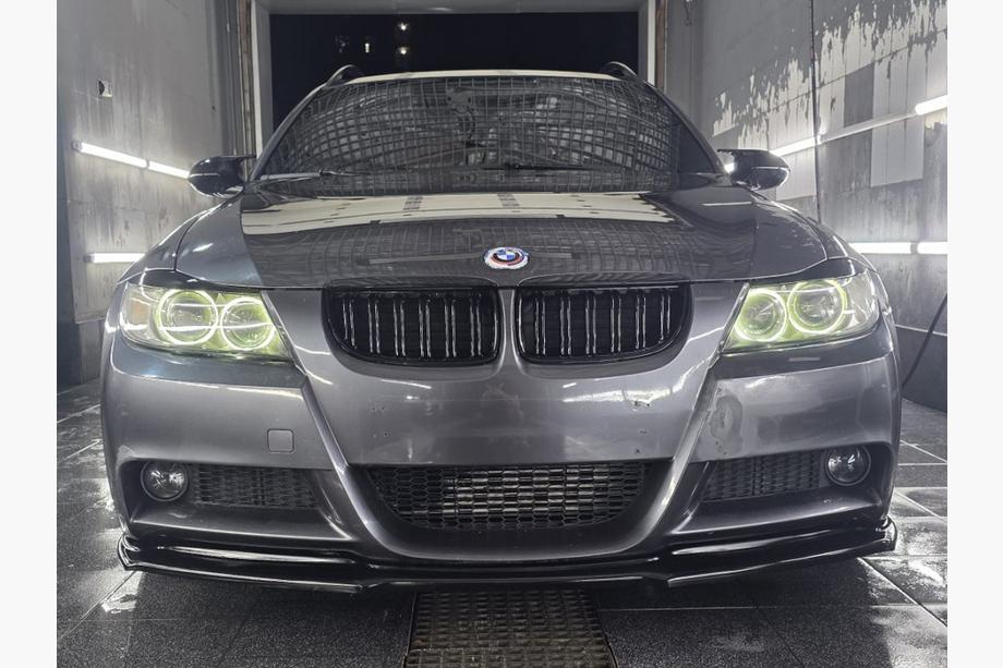 BMW 3-serie E90/E91 2005–2011 Voorbumper lip DPT (voor E90 M-Sport 2005-2008, glanzend zwart) Foto 8