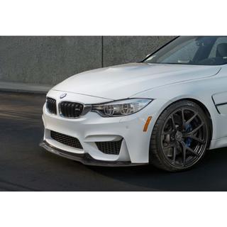 DPT V-4 voorlip spoiler (voor M4, hoogglans zwart)