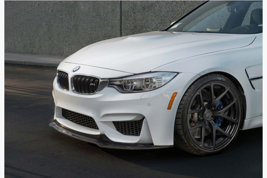 BMW 4 Serie F32/F33/F36 2012–2020 DPT V-4 voorlip spoiler (voor M4, hoogglans zwart) Image