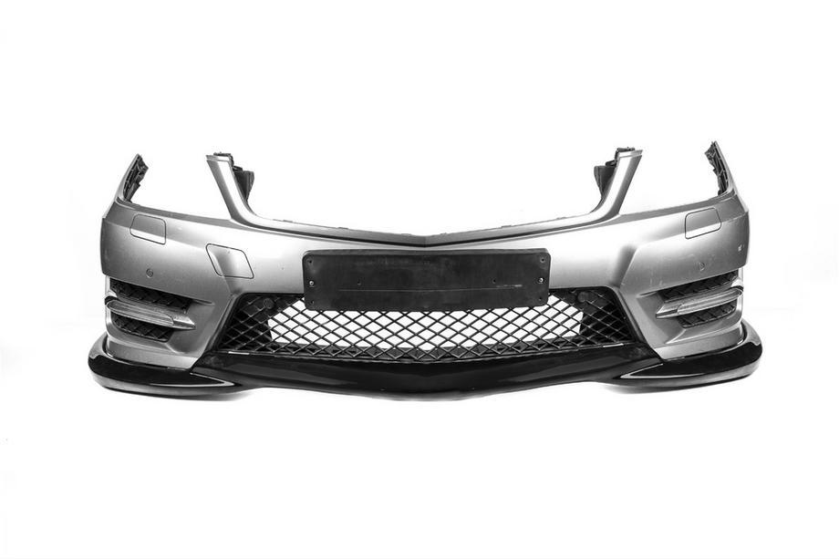 Mercedes C-klasse W204 2007–2015 Frontbumper lip DPT V2 (2011-2015, hoogglans zwart) Foto 3