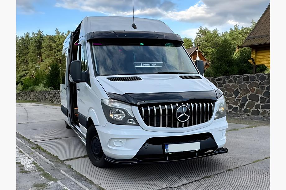 Mercedes Sprinter W906 2006–2018 DPT front bumper lip (hoogglans zwart) Foto 3