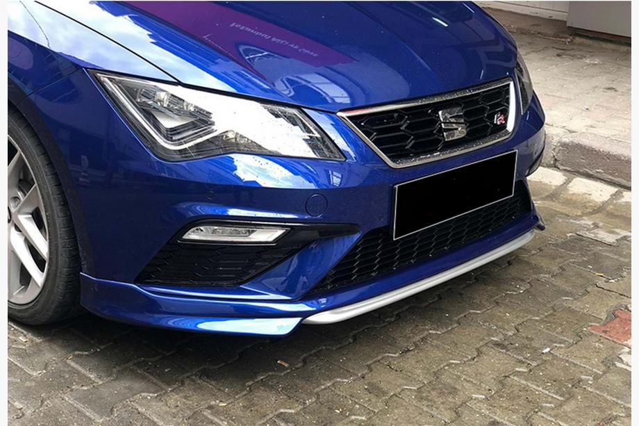 Seat Leon 2013–2020 Frontlip spoiler DPT V-1 (2017-2020, hoogglans zwart) Image