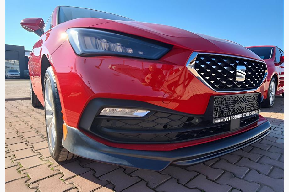 Seat Leon 2020– Voorbumper lipspoiler DPT V-1 (hoogglans zwart) Image