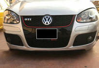 Volkswagen Golf 5 2003–2009 DPT V-2 voorlip (voor GTI, hoogglans zwart) foto 1