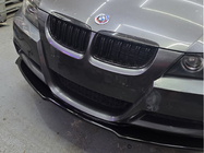 BMW 3-serie E90/E91 2005–2011 Niergrille M-Look (voor E-90/91, 2005-2008, glanzend zwart) foto 1