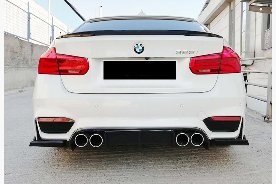 BMW 3 Serie F30/F31 2012–2019 Achterdiffuser DPT V-6 (voor M3, hoogglans zwart) Image