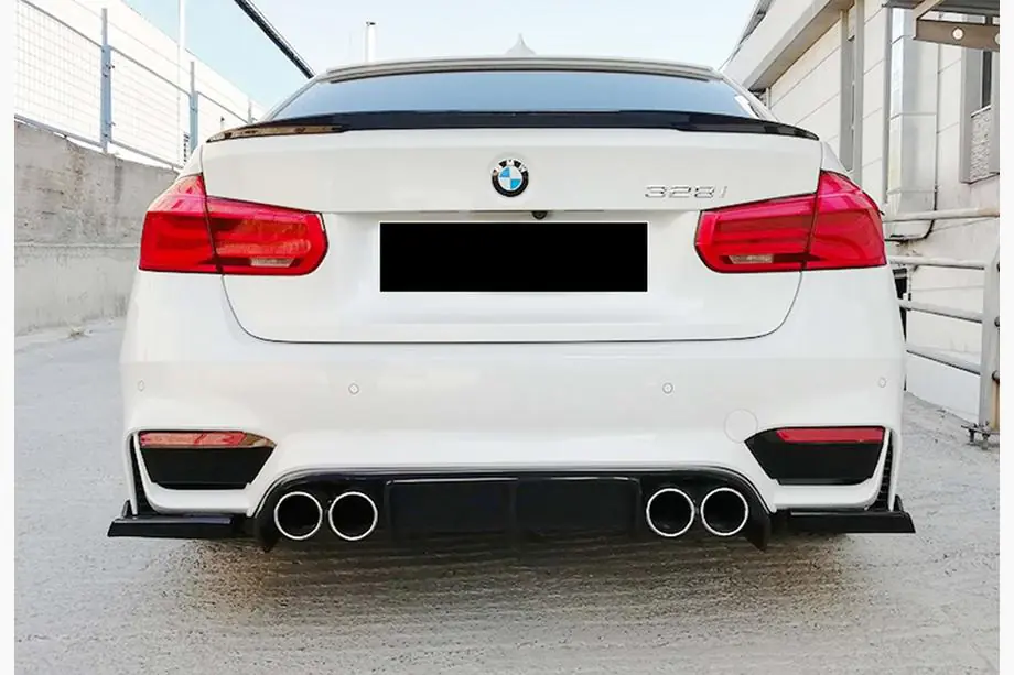 BMW 3 Serie F30/F31 2012–2019 Achterdiffuser DPT V-1 (voor M3, hoogglans zwart) Image