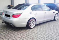BMW 5 Serie E60/E61 2003–2010 Achterdiffuser DPT (voor M-5, glans zwart) foto 3