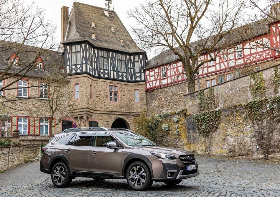 Subaru Outback review: betrouwbare en praktische crossover voor elke weg