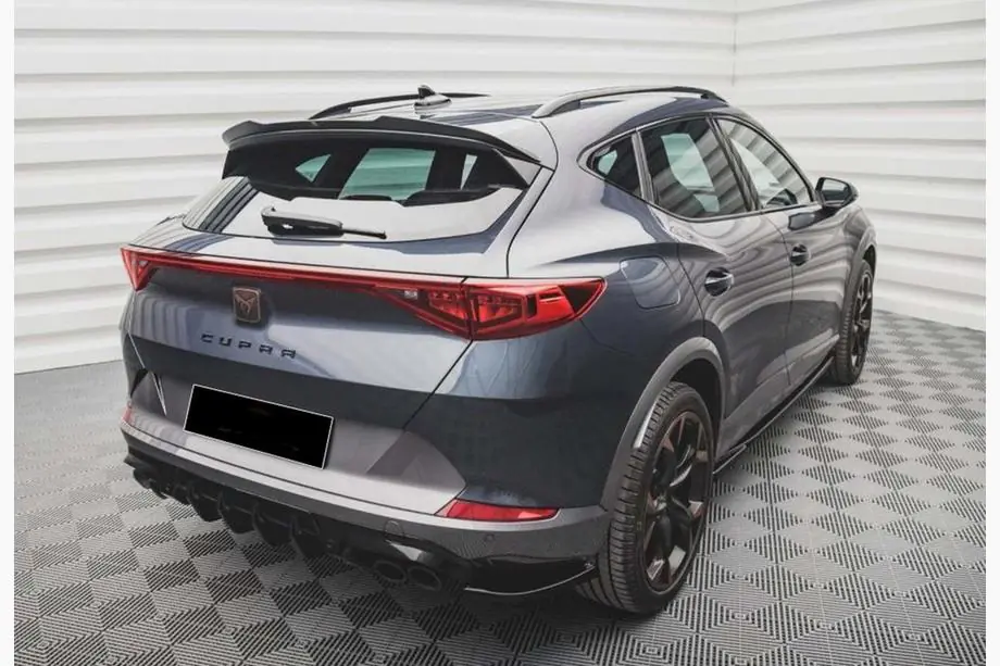 Cupra Formentor 2020– Achterdiffuser DPT V-1 (glanzend zwart) Image