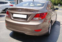Hyundai Accent 2011–2017 Achterdiffuser DPT (hoogglans zwart) foto 3