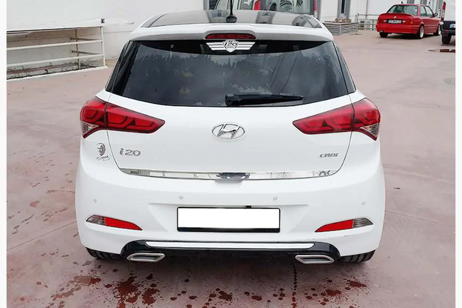 Hyundai I-20 2014–2020 Achterdiffuser DPT (2014-2018, glanzend zwart) Image