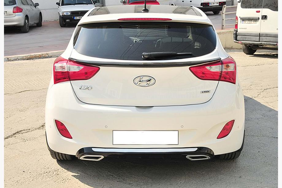 Hyundai I-30 2012–2017 Achterdiffuser DPT V-2 (glanzend zwart) Image