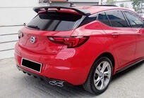 Opel Astra K 2016–2021 Achterdiffuser DPT V-1 (HB, glanzend zwart) foto 2