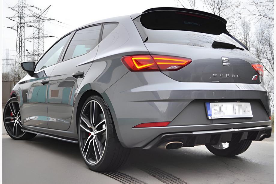 Seat Leon 2013–2020 Achterdiffuser DPT V-1 (2017-2020, hoogglans zwart) Image