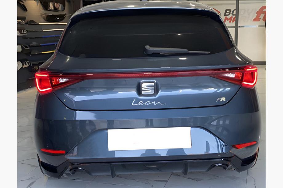Seat Leon 2020– Achterdiffuser DPT V-1 (glanzend zwart) Image