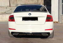Skoda Octavia III A7 2013–2019 Achterdiffuser DPT V-4 (LB, hoogglans zwart) foto 1