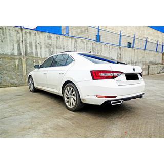 Achterdiffuser DPT V-2 (glanzend zwart) Skoda Superb 2015–2024 foto 2