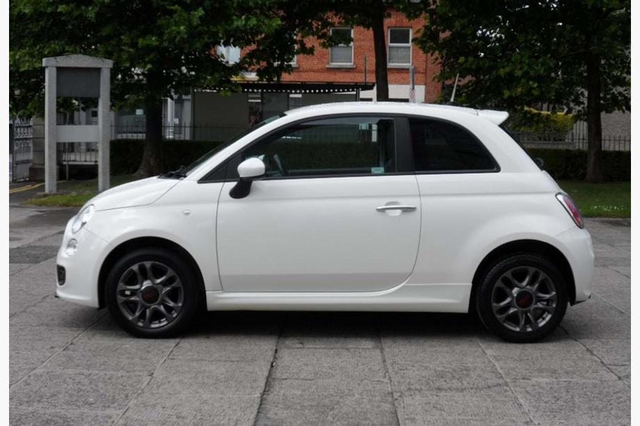 Fiat 500/500L 2013–2022 DPT sideskirts (hoogglans zwart) Image
