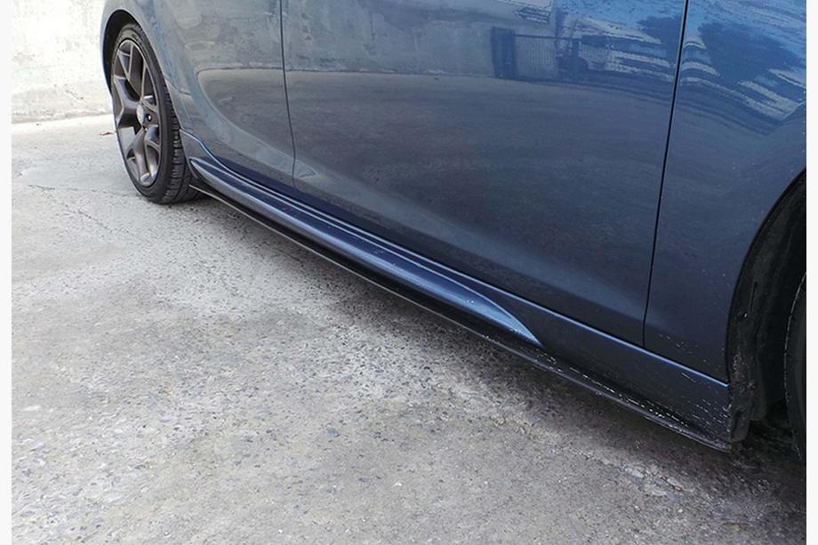 Opel Astra J 2009–2015 DPT V-1 side skirts (spuitklaar) Image