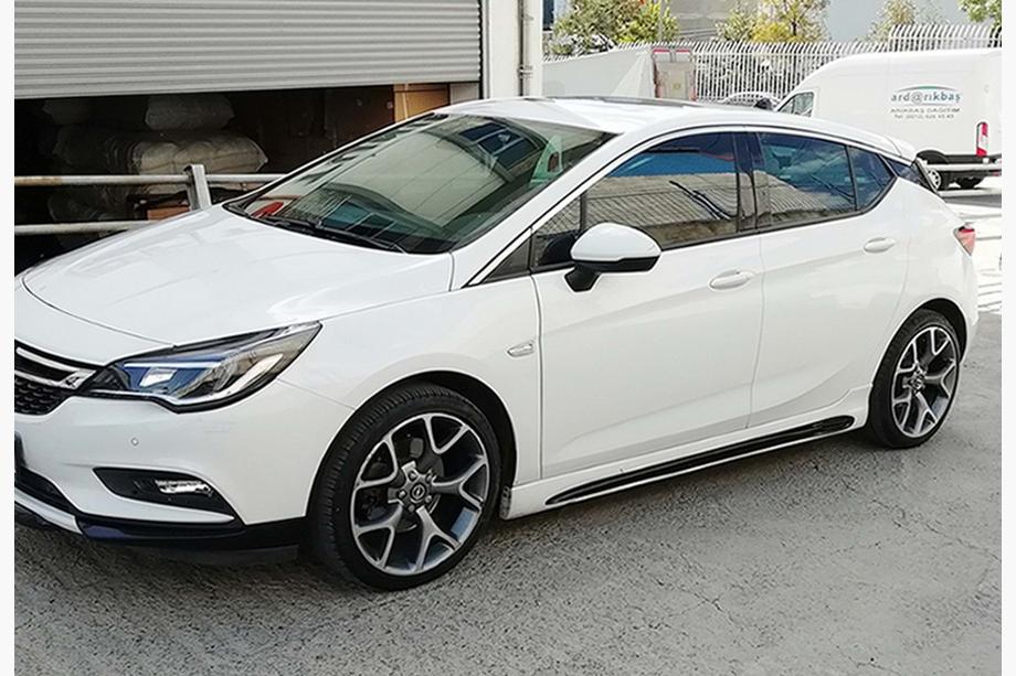 Opel Astra K 2016–2021 DPT V-2 sideskirts (spuitklaar) Foto 3