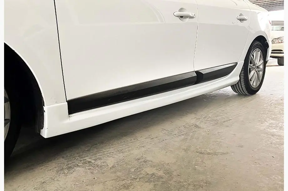 Renault Fluence 2009–2016 DPT sideskirts (voor lakken) Foto 2