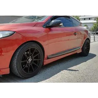 DPT side skirts (spuitklaar) foto 1