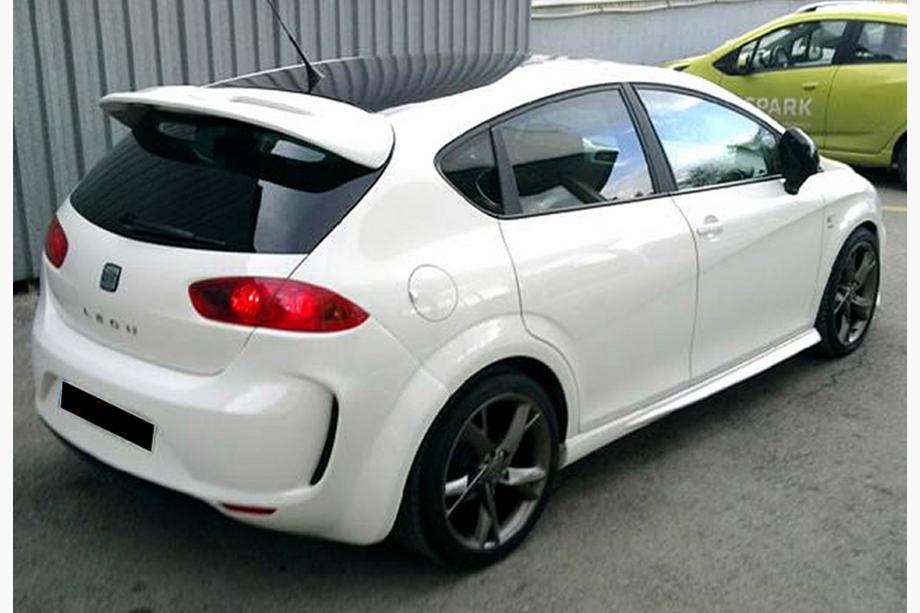 Seat Leon 2005–2012 DPT sideskirts (voor lakken) Foto 3
