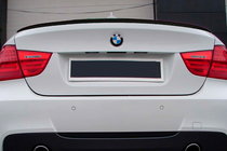 BMW 3-serie E90/E91 2005–2011 M3-Style spoiler (voor E90, hoogglans zwart) foto 3