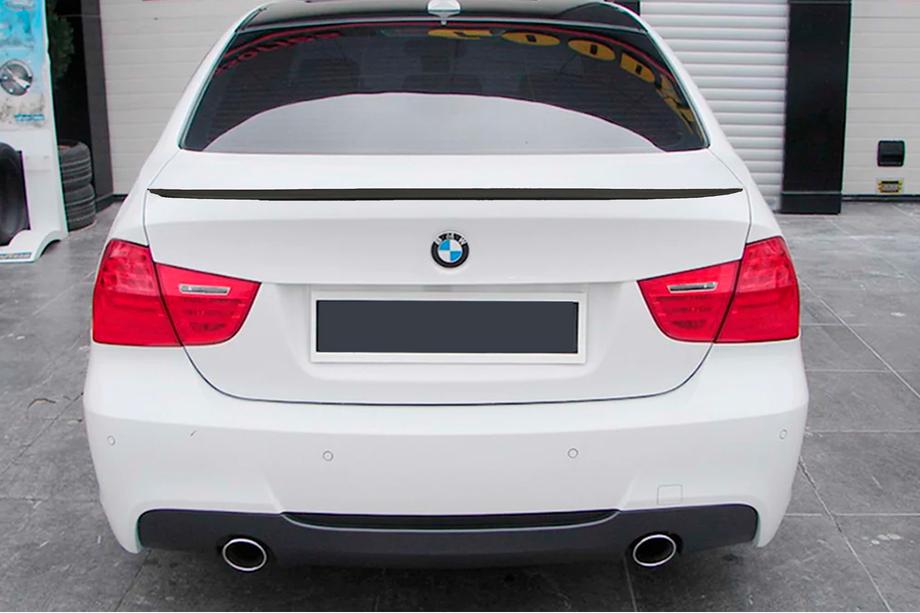 BMW 3-serie E90/E91 2005–2011 M3-Style spoiler (voor E90, hoogglans zwart) Image