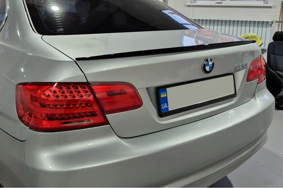 BMW 3-serie E92/E93 2006–2013 M3-Style spoiler (voor E92, glans zwart) Image