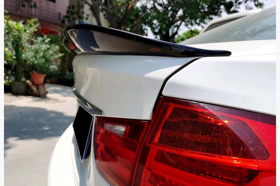 BMW 3 Serie F30/F31 2012–2019 DPT Custom spoiler (voor F30/F80, om te spuiten) Foto 4