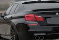 BMW 5 Serie F10/F11 2010–2016 M4-Style V1 spoilerlip (voor F10, hoogglans zwart) foto 5