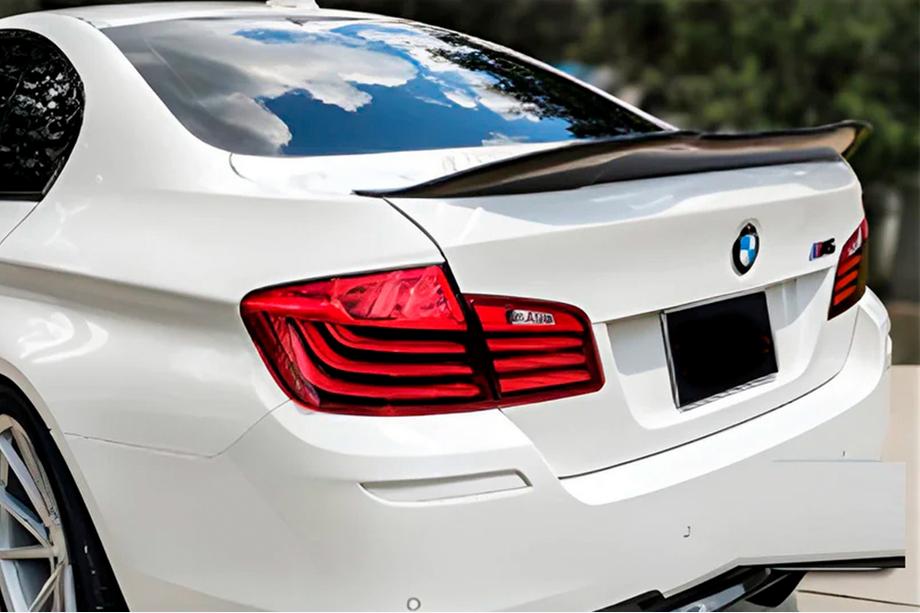 BMW 5 Serie F10/F11 2010–2016 Spoiler PSM-Style (voor F10, hoogglans zwart) Image