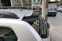 Dacia Duster 2018–2024 DPT spoiler (hoogglans zwart) foto 2