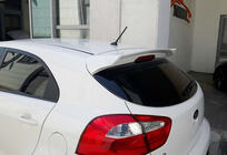 Kia Rio 2012–2017 Spoiler DPT (HB, hoogglans zwart) foto 1