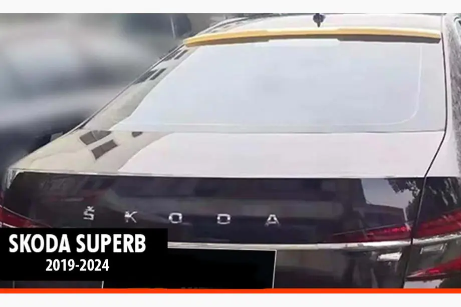 Skoda Superb 2015–2024 DPT V-2 spoiler (2019-2024, zwart hoogglans) Image