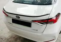 Toyota Corolla 2019– DPT spoiler (hoogglans zwart) foto 1