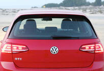 Volkswagen Golf 7/E-Golf 2012–2020 Spoiler DPT V-1 (voor GTI / R HB, hoogglans zwart) foto 1