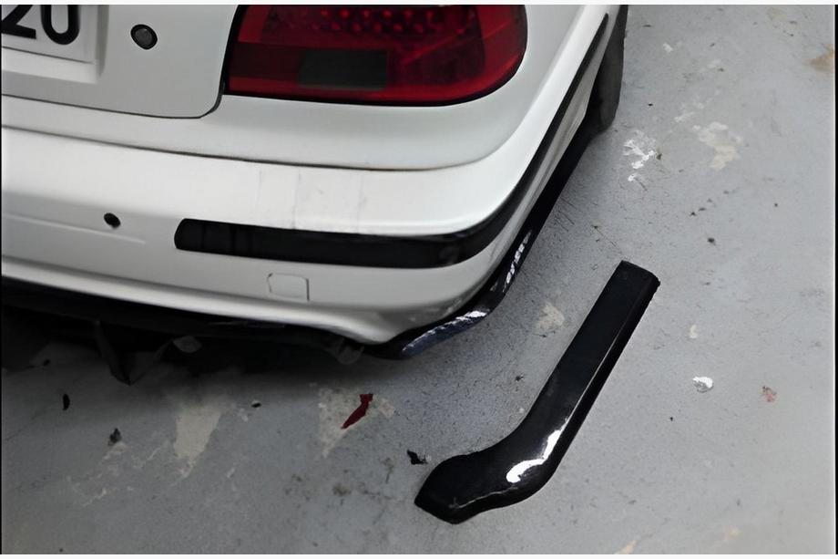 BMW 5 Serie E39 1996–2003 Achterste FLAP opzetstukken DPT (glanzend zwart) Foto 1