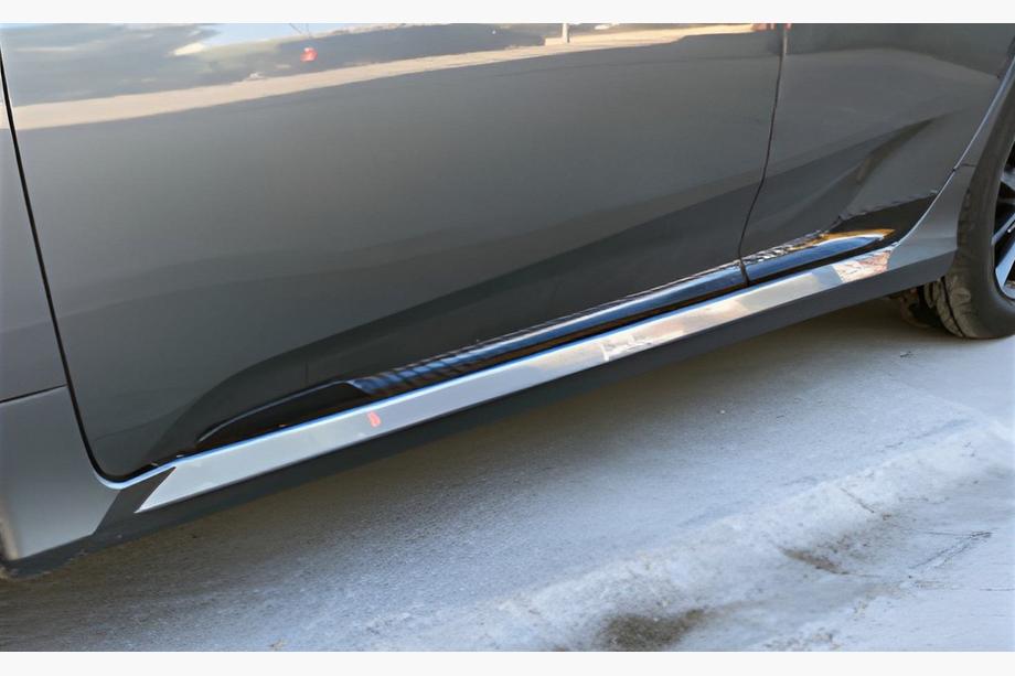 Honda Civic Sedan X 2016–2021 DPT deurlijsten (hoogglans zwart) Image