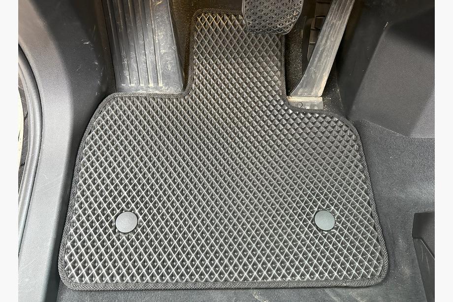 BMW iX (I20) 2022– EVA vloermatten V-2 (Zwart) Image