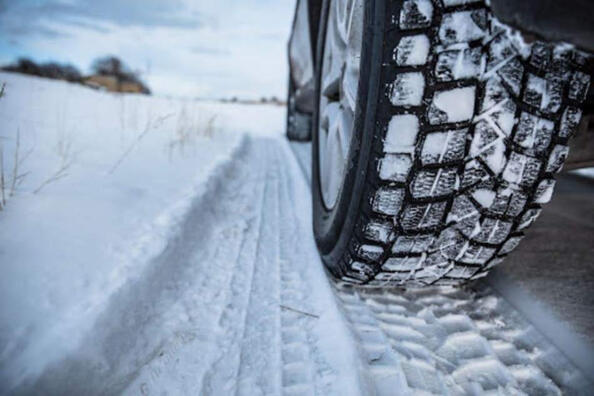 Welke autobanden zijn het beste voor rijden in sneeuw?