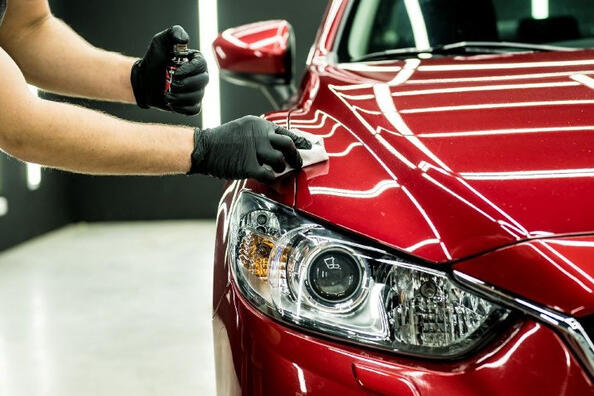 Waarvoor dient vloeibaar glas voor je auto?