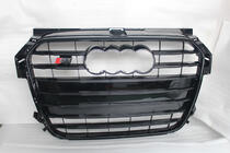 Audi A1 2010–2018 Voorgrille S-style V-2 (2010-2014, zwart met chroom) foto 1