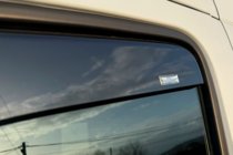 Mercedes Sprinter W907/W910 2018– Insteek raamwindschermen (2 st., HIC) foto 7