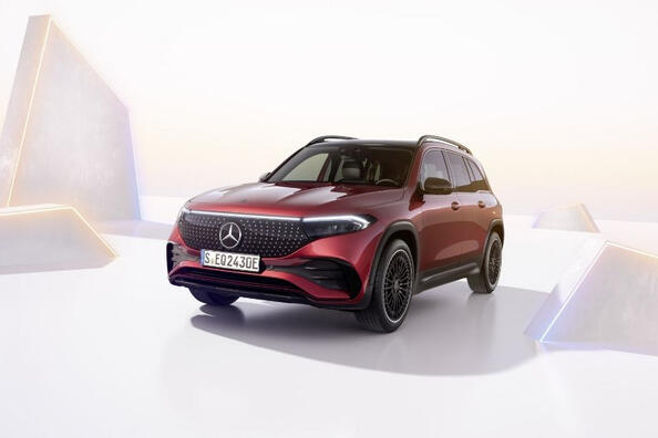 Mercedes-Benz EQB 2023: vernieuwde EV voor stad en reizen