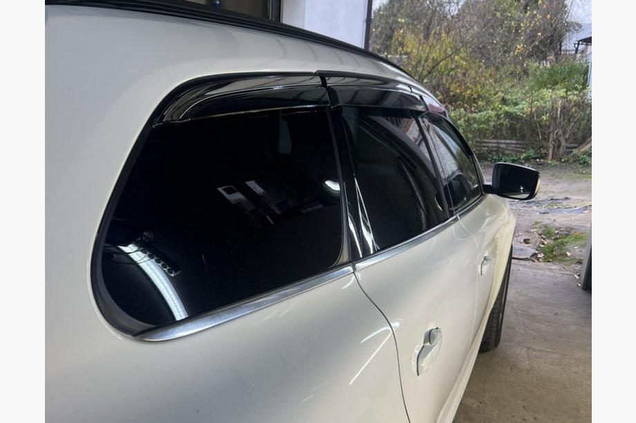Volvo XC60 2009–2017 Raamwindschermen met chromen sierlijst Niken Luxury (6 stuks) Foto 7