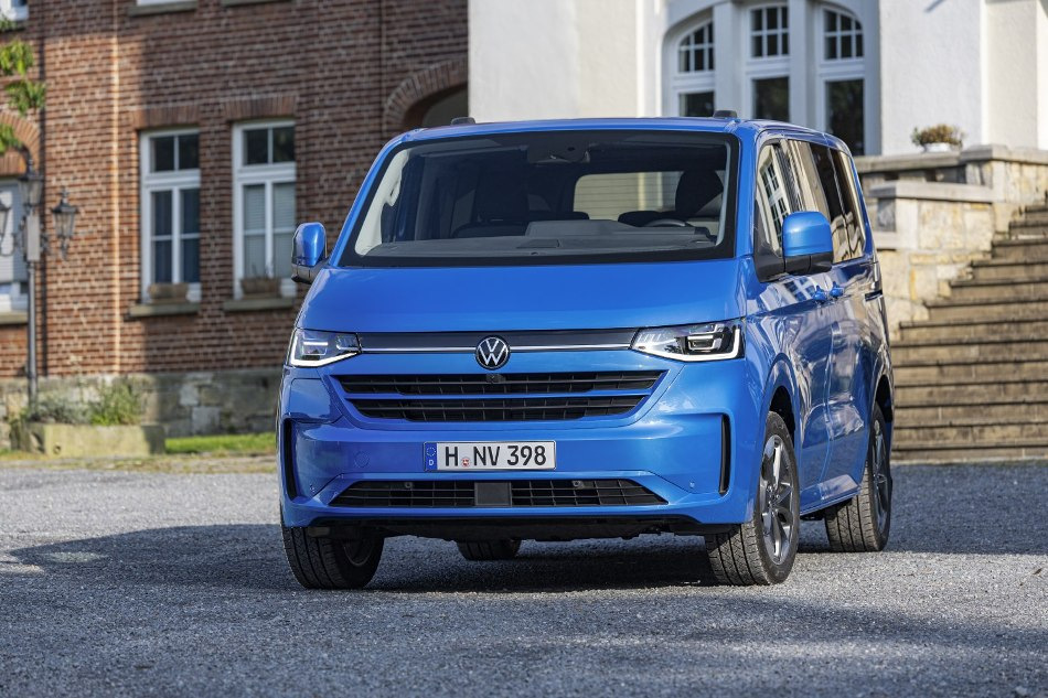 Volkswagen Caravelle T7 (2024) review