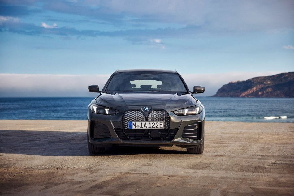 BMW i4 facelift 2024: review van de vernieuwde EV
